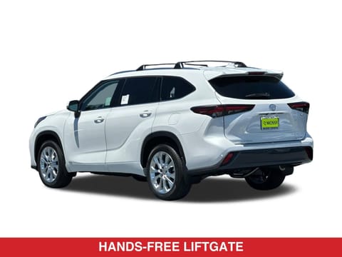 2026 Toyota Highlander Hybrid Limited