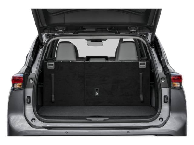 13 thumbnail image of  2026 Toyota Highlander Hybrid Limited