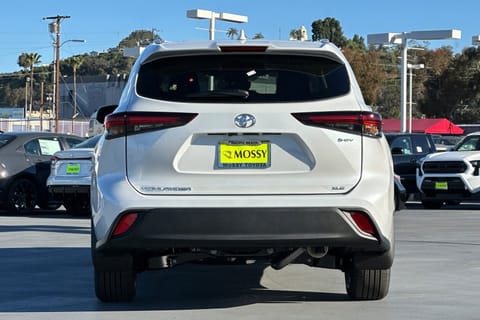 2026 Toyota Highlander Hybrid XLE