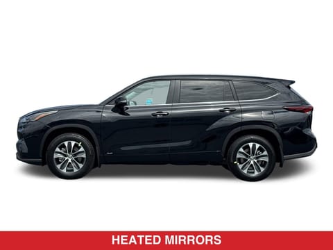 2026 Toyota Highlander Hybrid XLE