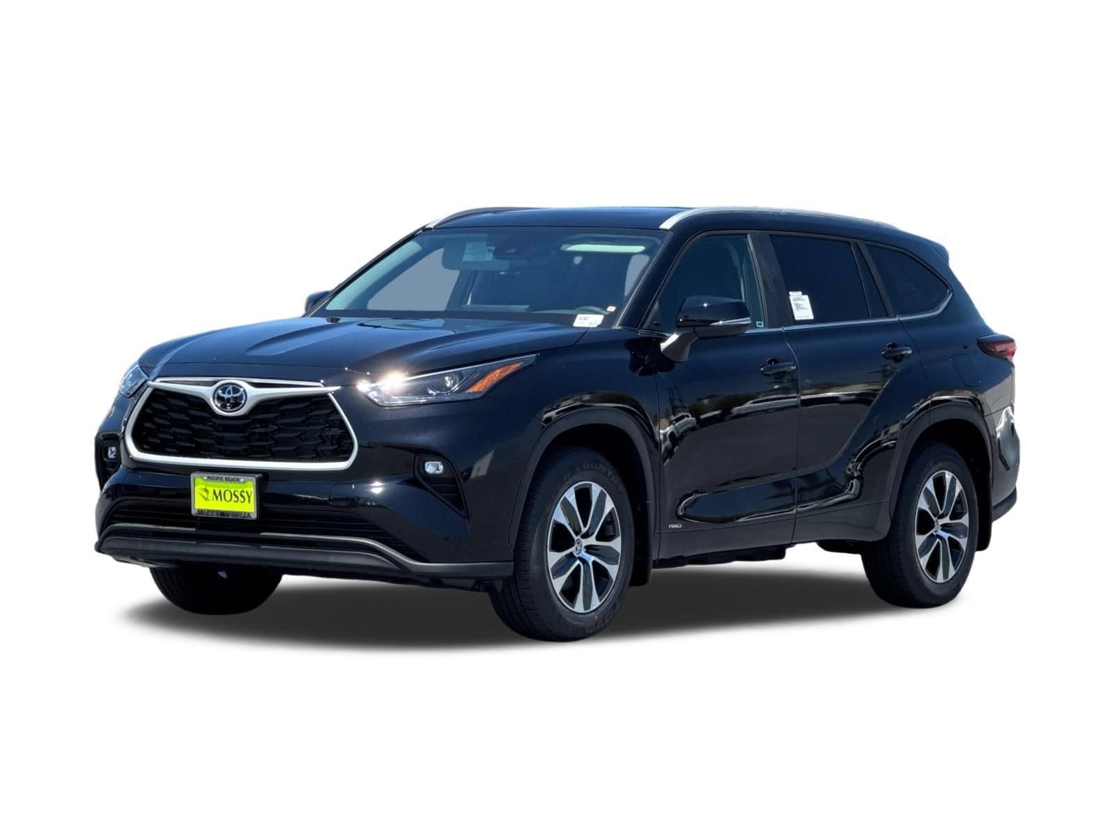 1 thumbnail image of  2026 Toyota Highlander Hybrid XLE