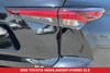 33 thumbnail image of  2026 Toyota Highlander Hybrid XLE