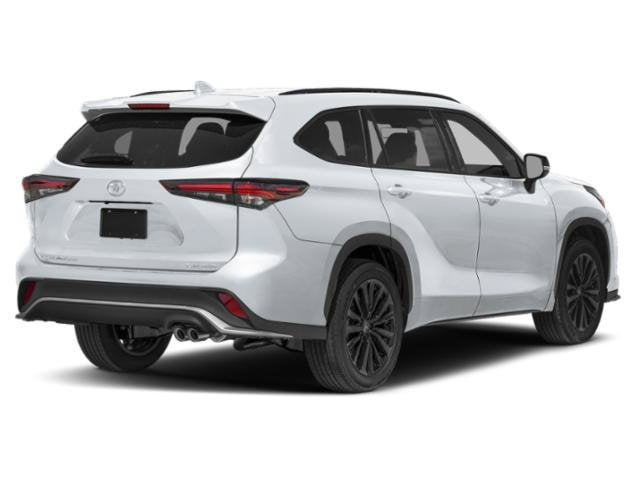 2 thumbnail image of  2026 Toyota Highlander XSE