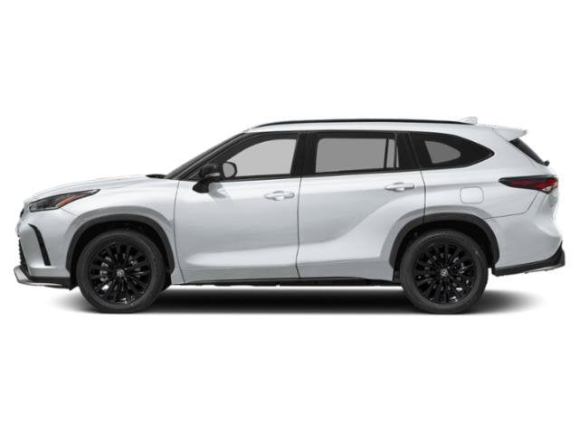 3 thumbnail image of  2026 Toyota Highlander XSE