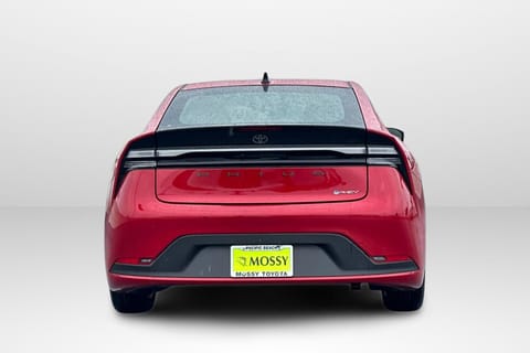 2026 Toyota Prius Plug-In Hybrid SE