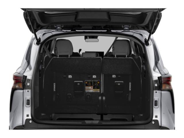 13 thumbnail image of  2026 Toyota Sienna LE