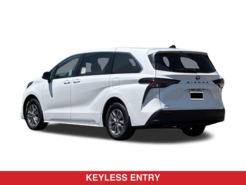 2026 Toyota Sienna LE