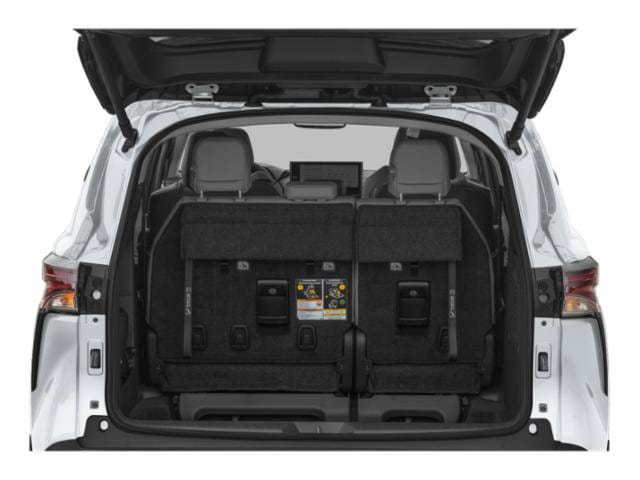 13 thumbnail image of  2026 Toyota Sienna XLE