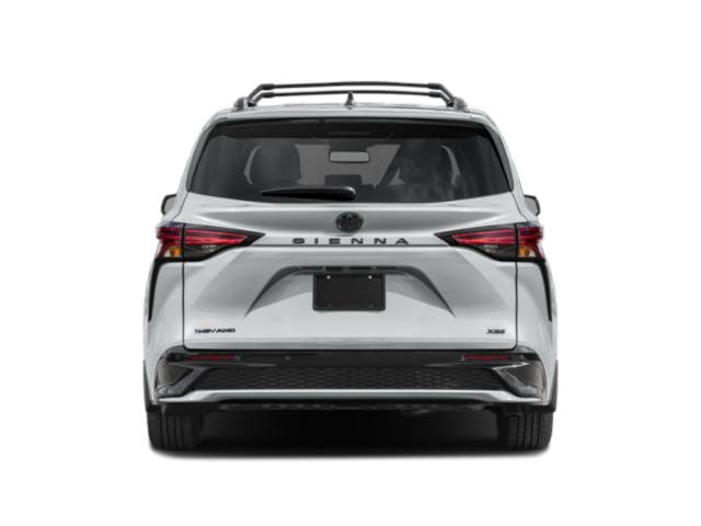 5 thumbnail image of  2026 Toyota Sienna XSE