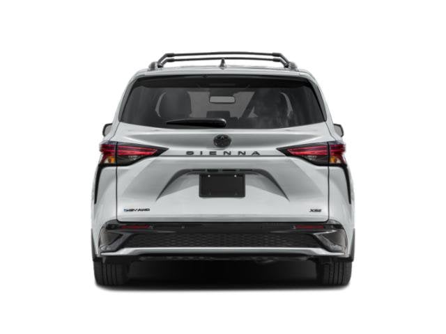 8 thumbnail image of  2026 Toyota Sienna XSE