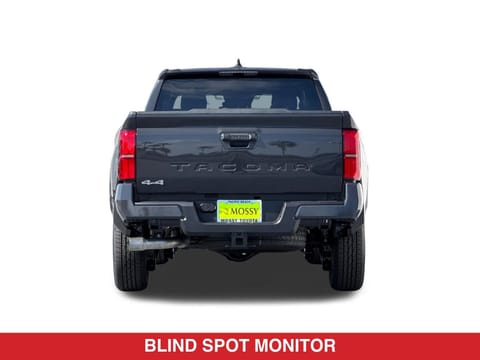 2026 Toyota Tacoma SR5 Double Cab 5' Bed AT