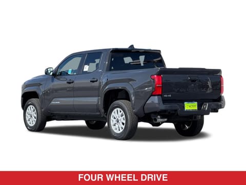 2026 Toyota Tacoma SR5 Double Cab 5' Bed AT