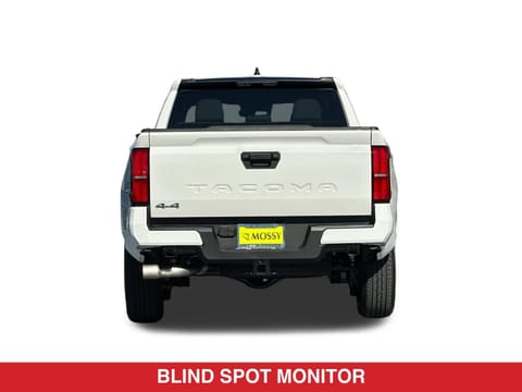2026 Toyota Tacoma SR5 Double Cab 5' Bed AT