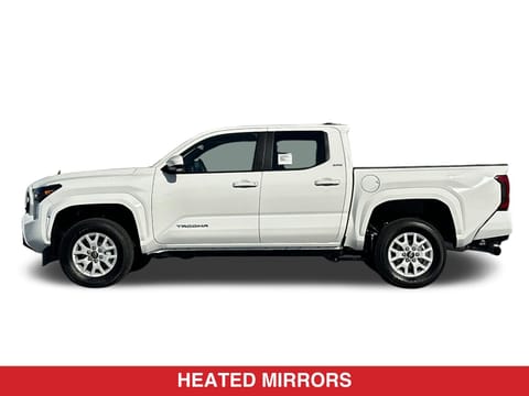 2026 Toyota Tacoma SR5 Double Cab 5' Bed AT