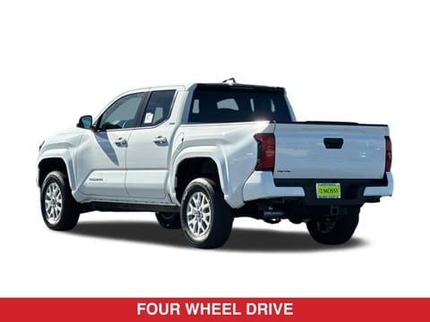 2026 Toyota Tacoma SR5 Double Cab 5' Bed AT