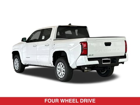 2026 Toyota Tacoma SR5 Double Cab 5' Bed AT