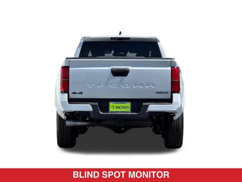 2026 Toyota Tacoma TRD Sport Hybrid Double Cab 5' Bed AT