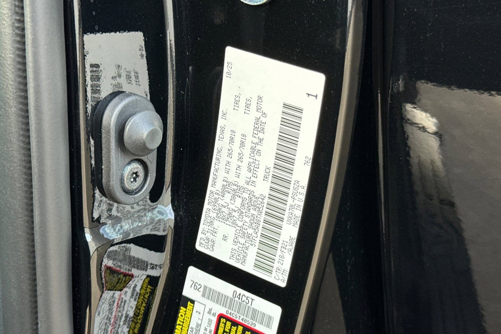 2026 Toyota Tundra SR5 - Photo 26