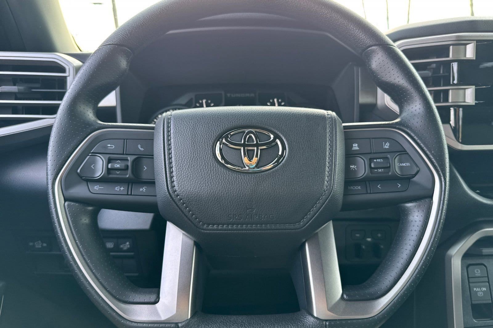 2026 Toyota Tundra SR5 - Photo 21