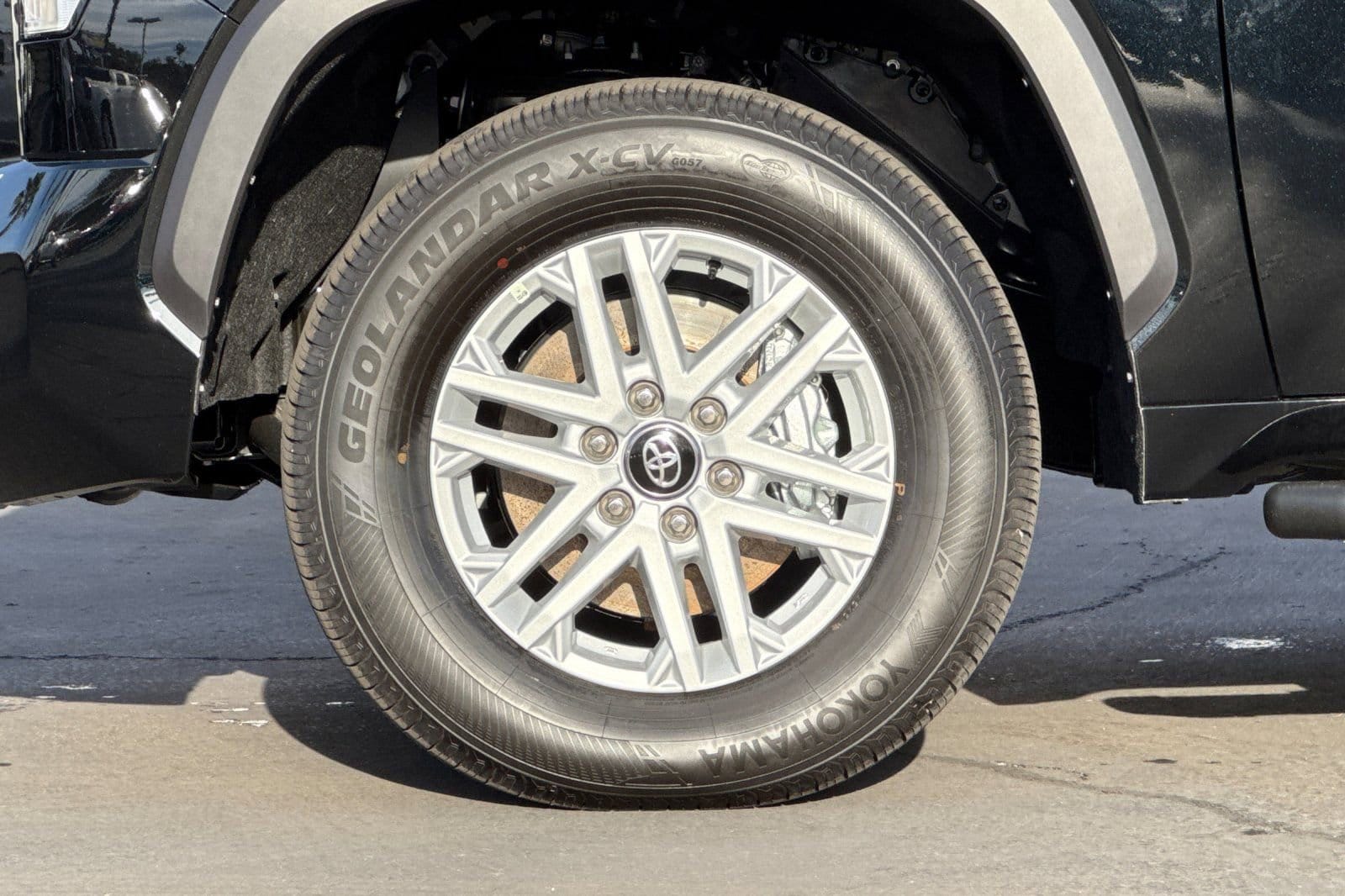 2026 Toyota Tundra SR5 - Photo 23