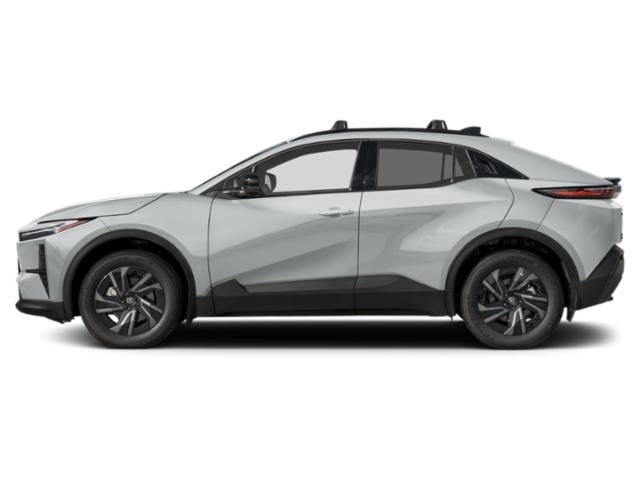 3 thumbnail image of  2027 Toyota C-HR SE