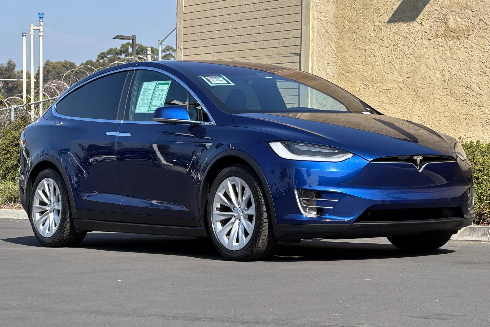 Used 2020 Tesla Model X Long Range Plus with VIN 5YJXCDE27LF304911 for sale in San Diego, CA