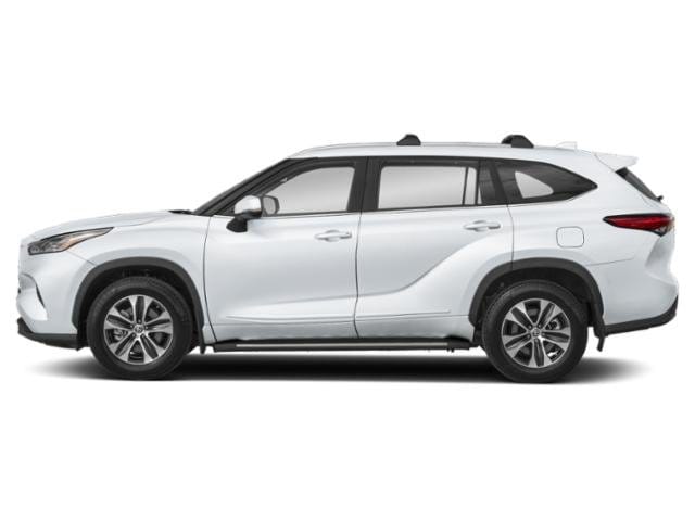 3 thumbnail image of  2026 Toyota Highlander Hybrid XLE