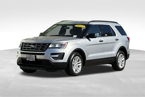 1 image of 2017 Ford Explorer Base