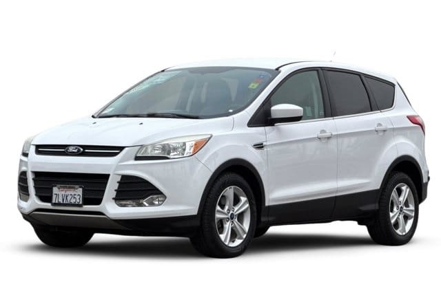 1 placeholder image of  2015 Ford Escape SE