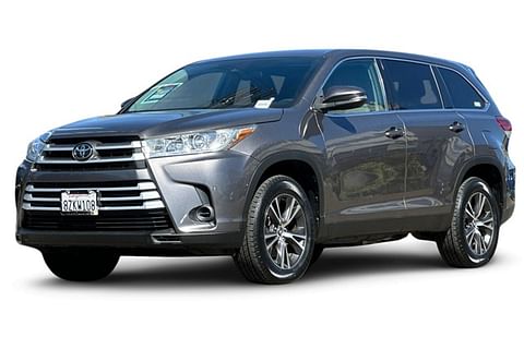 1 image of 2019 Toyota Highlander LE