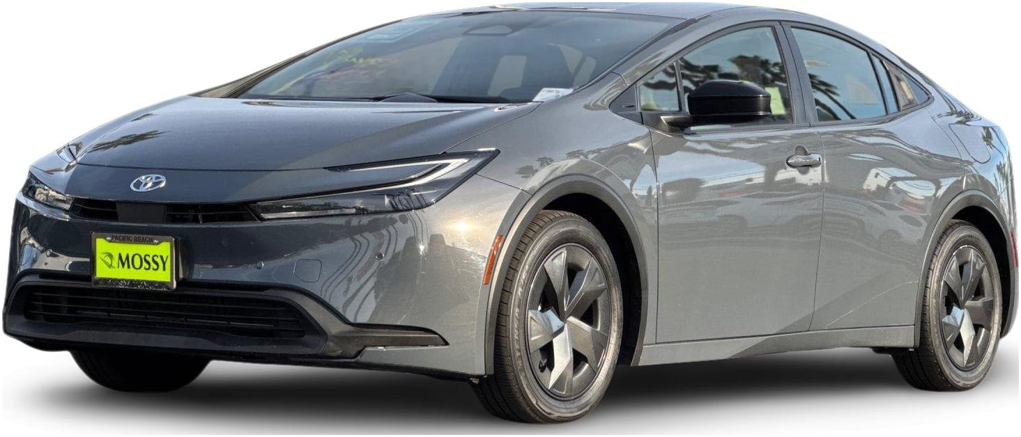 2024 Toyota Prius LE's photo