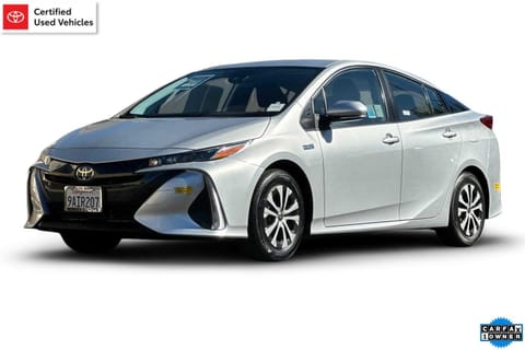 1 image of 2022 Toyota Prius Prime LE