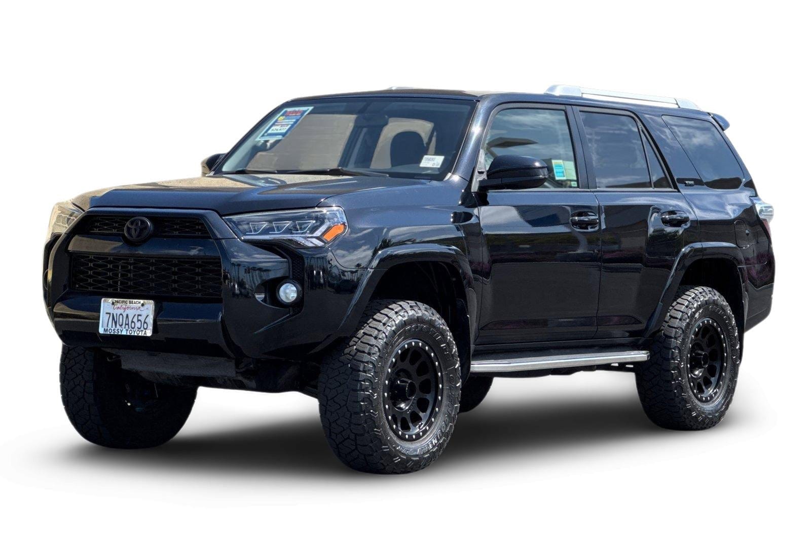 1 placeholder image of  2016 Toyota 4Runner SR5