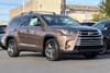 2 thumbnail image of  2017 Toyota Highlander Limited