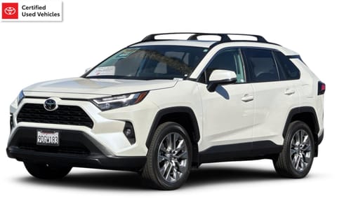 1 image of 2022 Toyota RAV4 XLE Premium