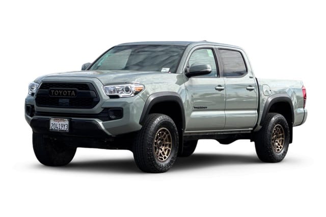 1 placeholder image of  2023 Toyota Tacoma SR5