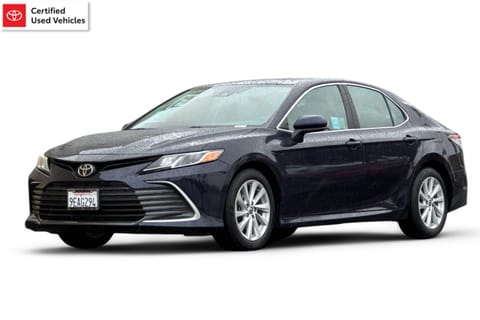 1 image of 2022 Toyota Camry LE