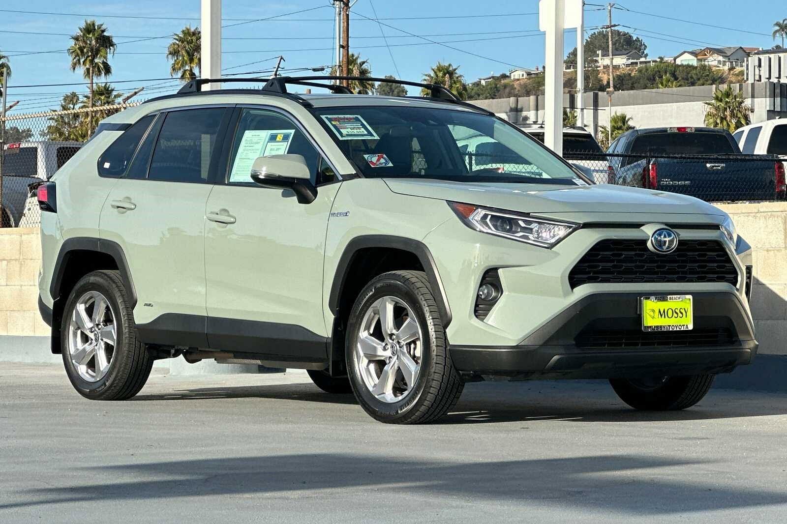 Used 2021 Toyota RAV4 XLE Premium with VIN 4T3B6RFV9MU056910 for sale in San Diego, CA