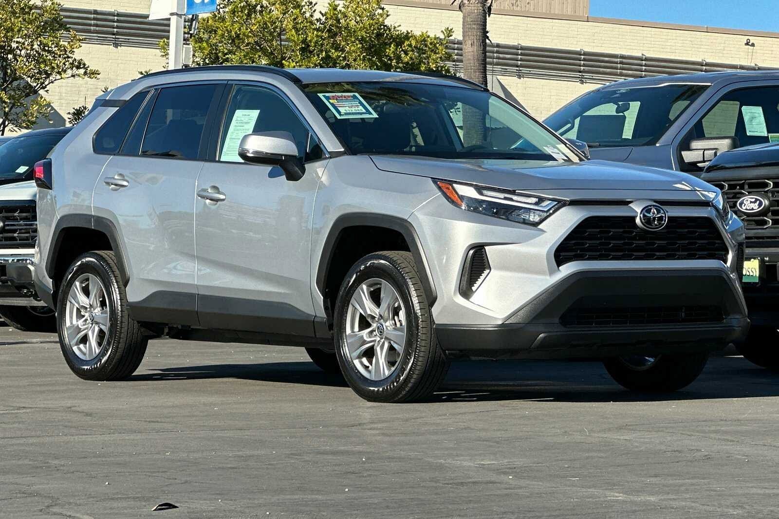 Used 2024 Toyota RAV4 XLE with VIN 2T3W1RFV8RC259621 for sale in San Diego, CA