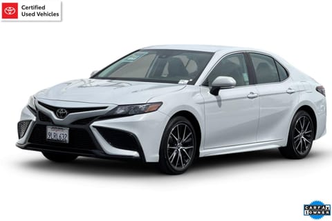 1 image of 2024 Toyota Camry SE