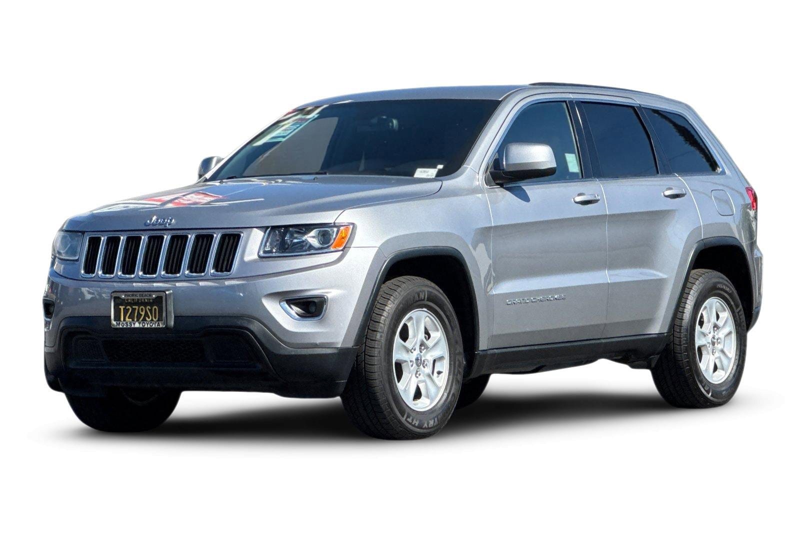 1 placeholder image of  2016 Jeep Grand Cherokee Laredo