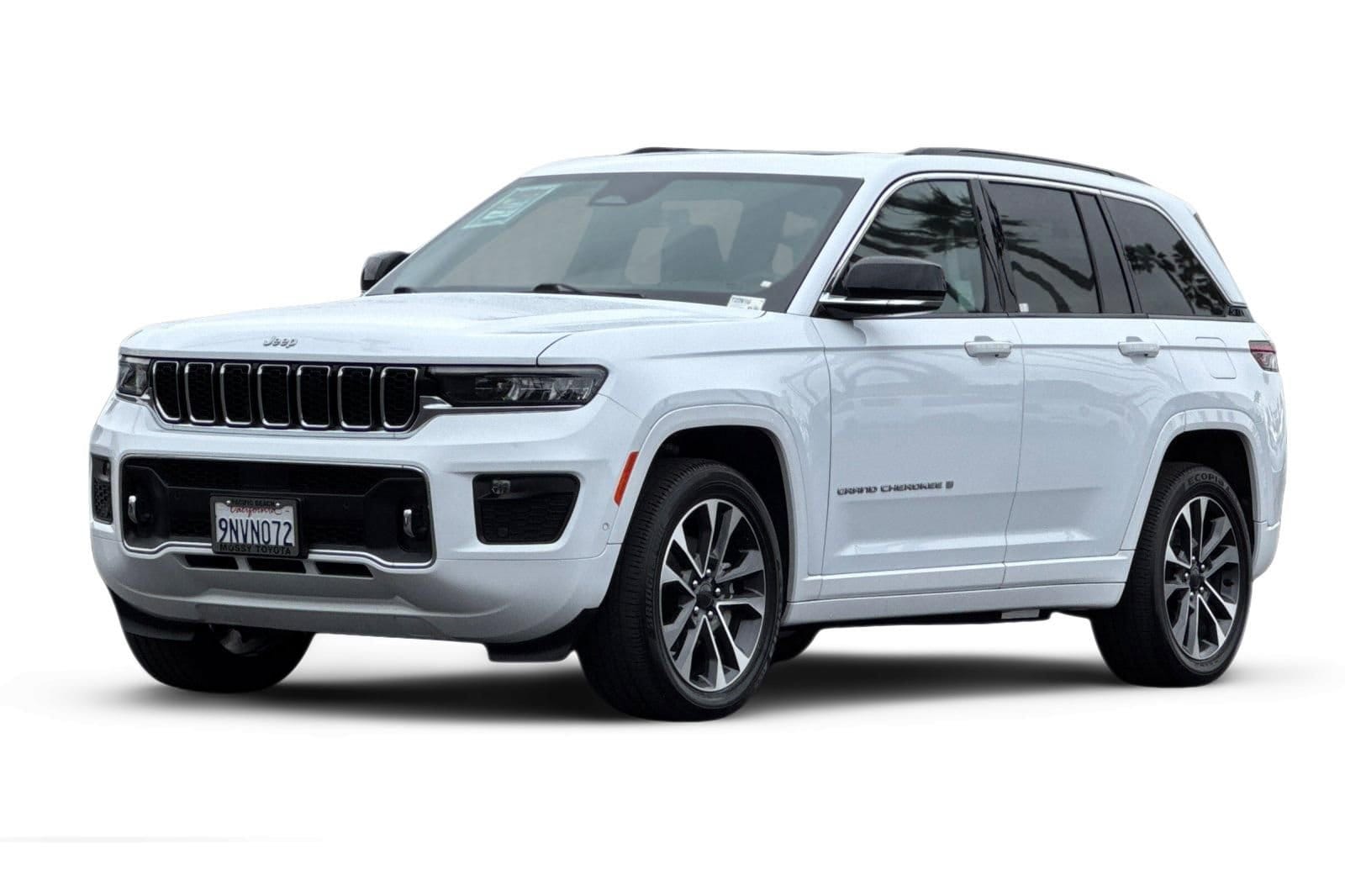 1 thumbnail image of  2024 Jeep Grand Cherokee Overland