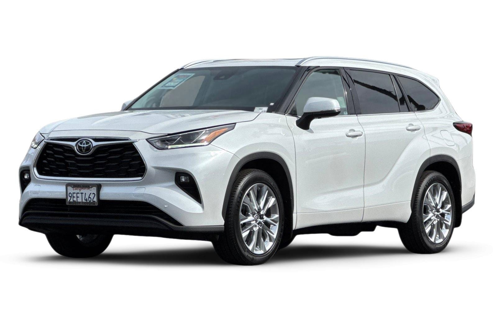 1 placeholder image of  2023 Toyota Highlander Limited