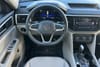 14 thumbnail image of  2022 Volkswagen Atlas 3.6L V6 SE w/Technology