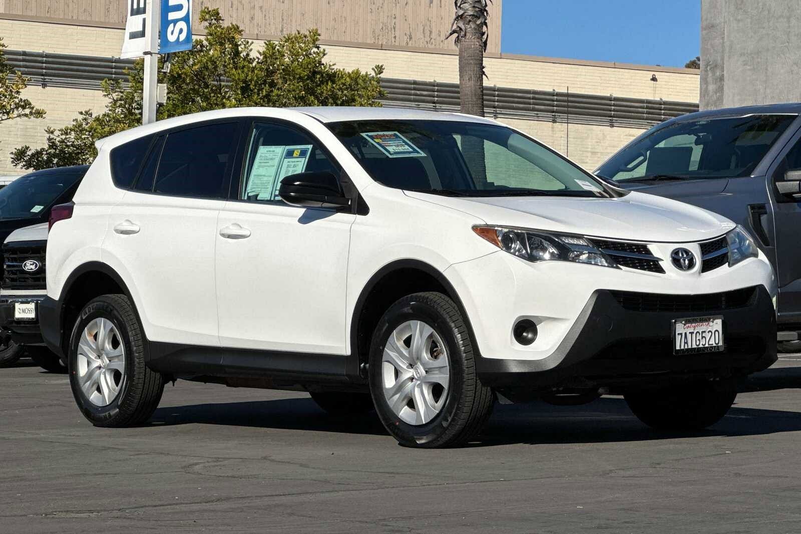 Used 2013 Toyota RAV4 LE with VIN 2T3BFREV8DW050341 for sale in San Diego, CA