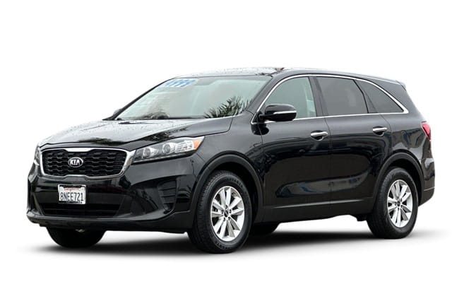 1 placeholder image of  2019 Kia Sorento L