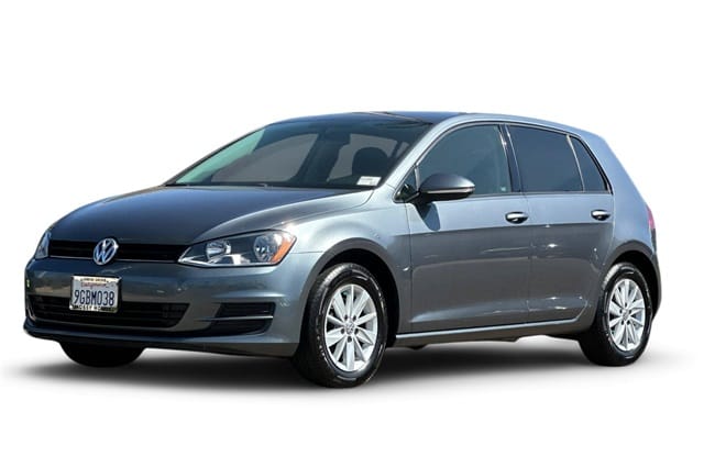 1 placeholder image of  2016 Volkswagen Golf TSI S 4-Door