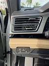 12 thumbnail image of  2024 Volkswagen Atlas 2.0T SE w/Technology