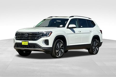 1 image of 2024 Volkswagen Atlas 2.0T SE w/Technology