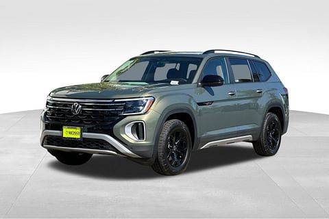 1 image of 2025 Volkswagen Atlas 2.0T Peak Edition SE w/Tech